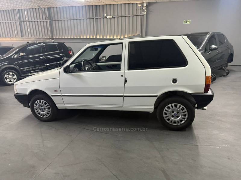 FIAT - UNO - 2003/2003 - Branca - Sob Consulta