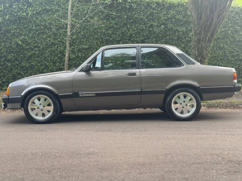 CHEVROLET - CHEVETTE - 1989/1989 - Marrom - Sob Consulta