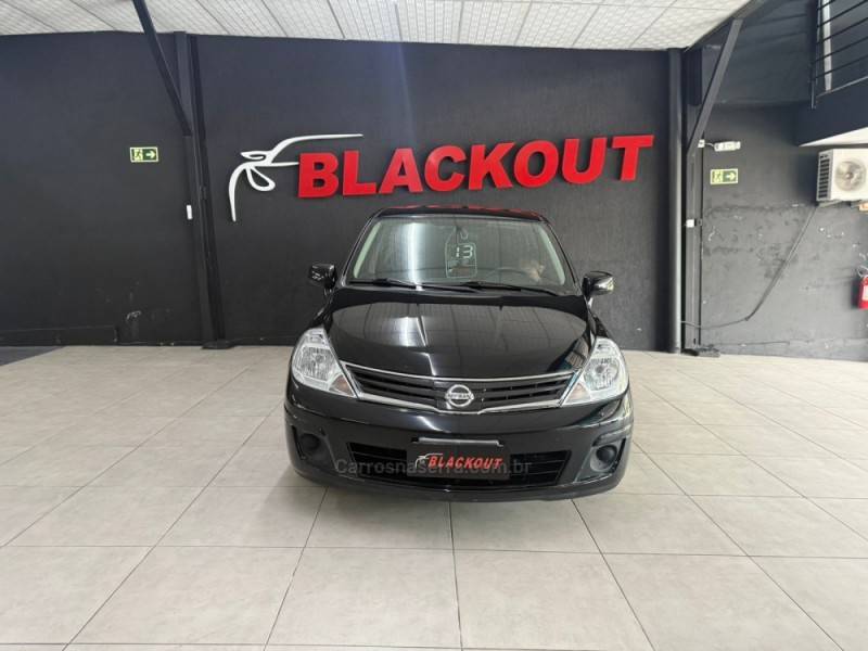 NISSAN - TIIDA - 2013/2012 - Preta - Sob Consulta