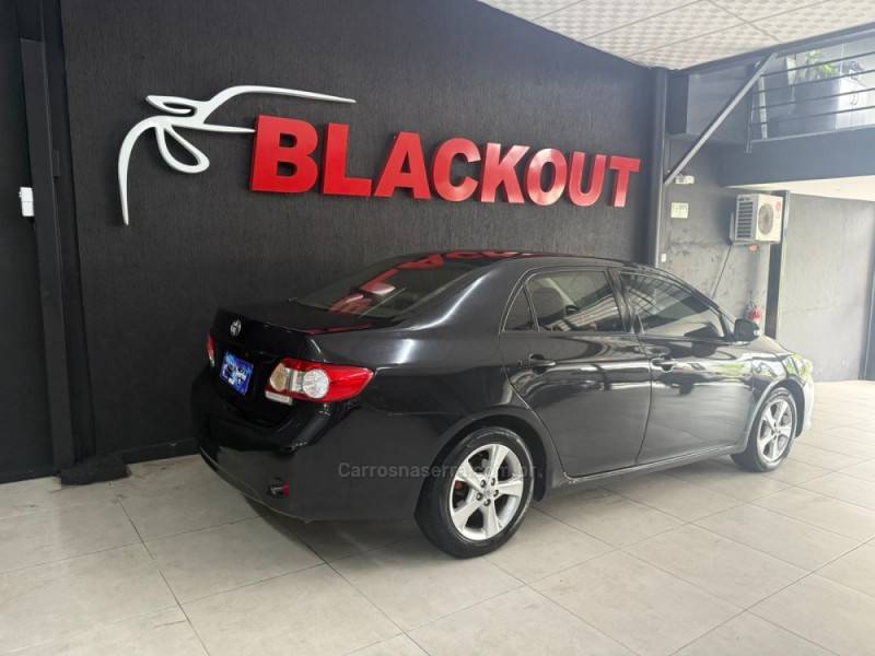 TOYOTA - COROLLA - 2010/2010 - Preta - Sob Consulta