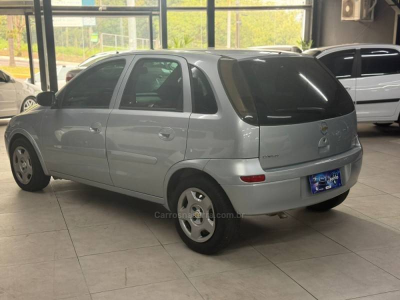 CHEVROLET - CORSA - 2009/2009 - Prata - Sob Consulta