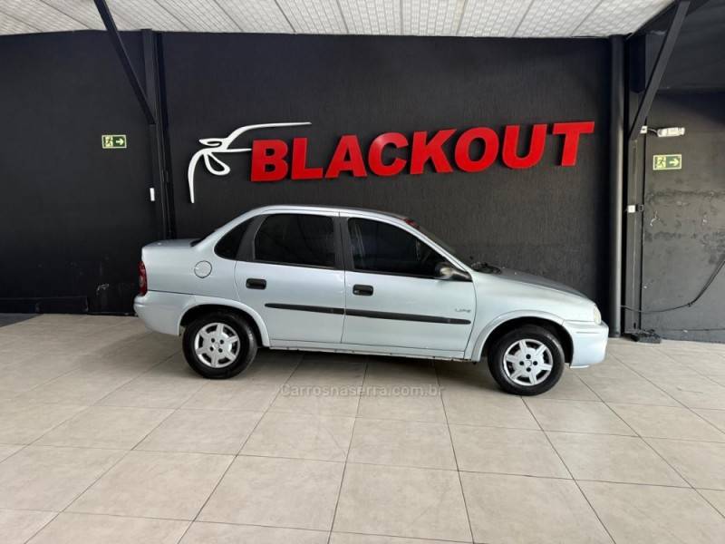 CHEVROLET - CLASSIC - 2011/2011 - Prata - Sob Consulta