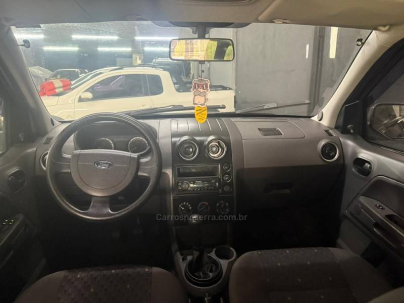 FORD - ECOSPORT - 2005/2005 - Preta - Sob Consulta