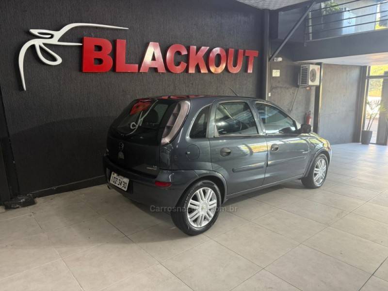 CHEVROLET - CORSA - 2009/2009 - Cinza - Sob Consulta