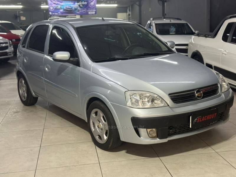 CHEVROLET - CORSA - 2009/2009 - Prata - Sob Consulta