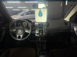 KIA MOTORS - CERATO - 2011/2011 - Prata - Sob Consulta